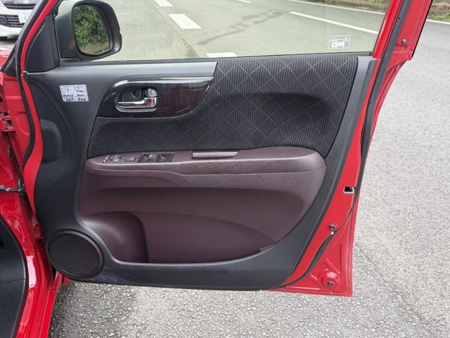 Ｎ－ＯＮＥ プレミアム・Ｌパッケージ　ナビ・ワンセグＴＶ　ＥＴＣ　バックカメラ　スマートキー　アイドリングストップ　ディスプレイオーディオ　アルミホイール　ＨＩＤヘッドランプ　ＣＤ・ＤＶＤ再生（33枚目）