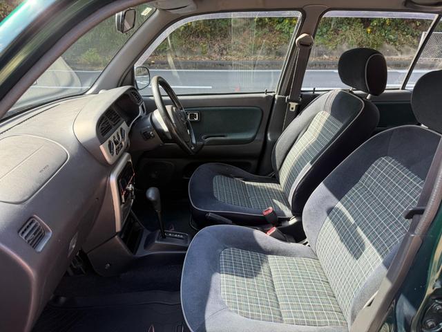 ミラジーノ ミニライトスペシャル　アルミホイール／ＣＤ再生／ミュージックプレイヤー接続／エアコン／パワーステアリング／パワーウィンドウ／車検整備付き（13枚目）