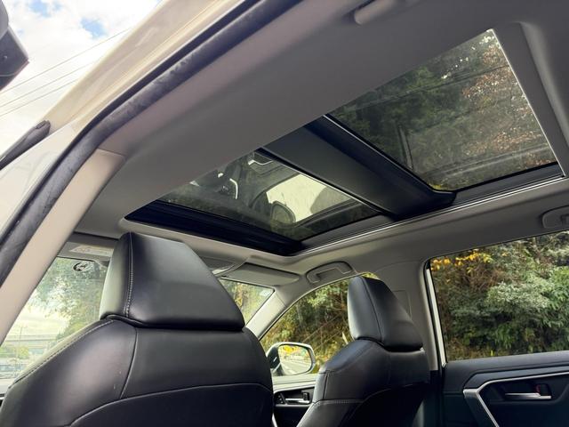 ＲＡＶ４ Ｇ　Ｚパッケージ　４ＷＤ／ディスプレイオーディオ／ＥＴＣ／サンルーフ／シートヒーター／電動シート／ナビ・テレビ／ブラインドスポットモニタ／バックカメラ／全周囲カメラ／レーンアシスト／アダプティブクルーズコントロール（36枚目）