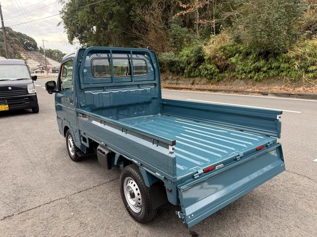 キャリイトラック KCエアコン・パワステ 3方開/キーレスエントリー/レーンアシスト/クリアランスソナー/アイドリングストップ/エアコン/パワステ/オートマチックハイビーム/衝突被害軽減ブレーキ/点検記録簿(8枚目)