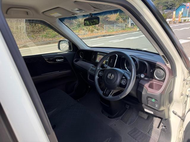 Ｎ－ＯＮＥ プレミアム　ツアラー・Ｌパッケージ　ディスプレイオーディオ／ＥＴＣ／ナビ・ワンセグＴＶ／ＤＶＤ再生／バックカメラ／クルーズコントロール／ターボ／プッシュスタート／スマートキーＨＩＤヘッドランプ／アルミホイール（9枚目）