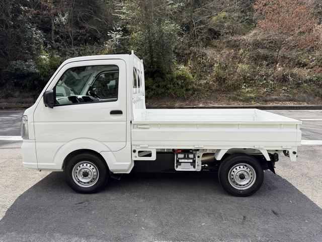 キャリイトラック ＫＣエアコン・パワステ　マニュアル５速／エアコン／パワーステアリング／パワーウィンドウ／衝突被害軽減ブレーキ／オートマチックハイビーム／レーンアシスト／キーレスエントリー／クリアランスソナー／アイドリングストップ（4枚目）