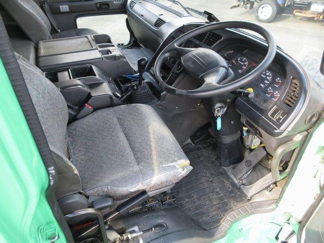 ギガ 　カヤバ工業　ＭＲ４４５０　ミキサー車ドラム容量８．７立米　混合容量４．４立米ロングシュート　電動ホッパーカバー（31枚目）