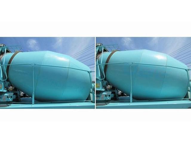 ヒノレンジャー 　増々ｔ車　ツーデフ　２８０馬力カヤバ工業　ＭＲ４５５０コンクリートミキサー車電動ホッパーカバー　水タンクドラム容量８．９立米・混合容量４．５立米（12枚目）