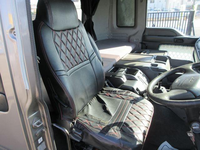 ギガ 　ロールーフ　７速ミッション　３８０馬力　フジタ自動車工業　セルフローダー　ウインチ　ラジコン　床板鉄張り　床フック　スタンションボックス（45枚目）