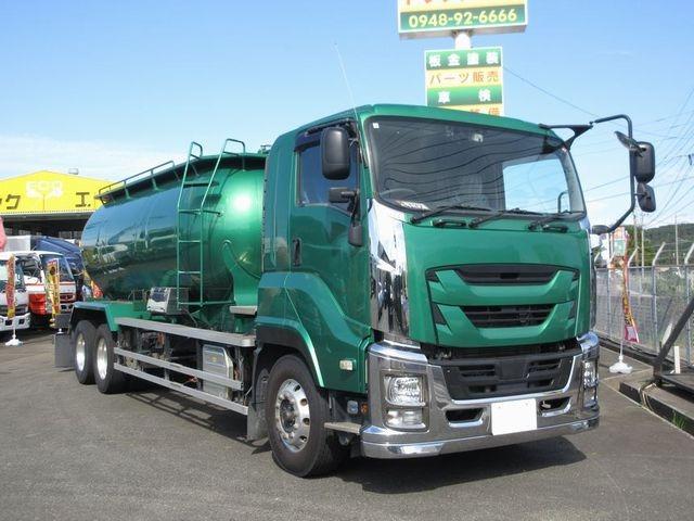 ギガ 　ギガ２５ｔ　１２速スムサー　３８０馬力　アルミホイール　極東開発工業　３層式ジェットパック　アルミタンク　２マンホール蓋　ＰＴＯポンプ付き　品名バラセメント積載容積１５．３立米（3枚目）