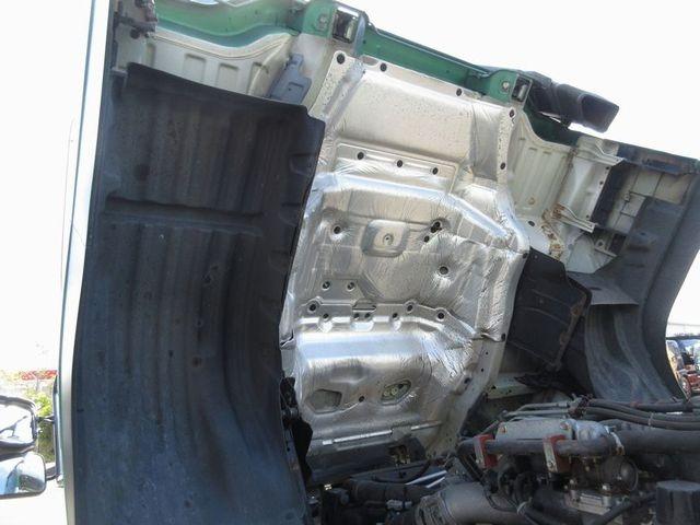 ギガ 　ギガ２５ｔ　１２速スムサー　３８０馬力　アルミホイール　極東開発工業　３層式ジェットパック　アルミタンク　２マンホール蓋　ＰＴＯポンプ付き　品名バラセメント積載容積１５．３立米（14枚目）