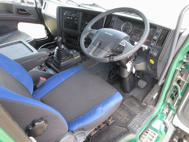 ギガ 　ギガ２５ｔ　１２速スムサー　３８０馬力　アルミホイール　極東開発工業　３層式ジェットパック　アルミタンク　２マンホール蓋　ＰＴＯポンプ付き　品名バラセメント積載容積１５．３立米（38枚目）