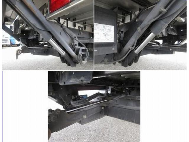 ヒノレンジャー 　ワイドキャビンベット付ＬＥＤヘットライト　　菱重　低温式ー３０℃冷凍機テスト外気温度２９℃　３時間動作ー１２℃確認トランテックス　床縞アルミ板　サイドドア　リヤ観音扉ラッシングレール２段（13枚目）