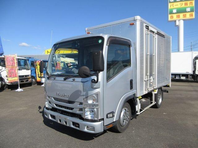 エルフトラック 　アルミバン　フルフラットロー　床板張り　左右サイドドア（スライド式）　ラッシングレール　内フック　ジョロダーレール　リヤドア４枚開き荷台内寸／長３３３０幅１６６０高１８２０（6枚目）