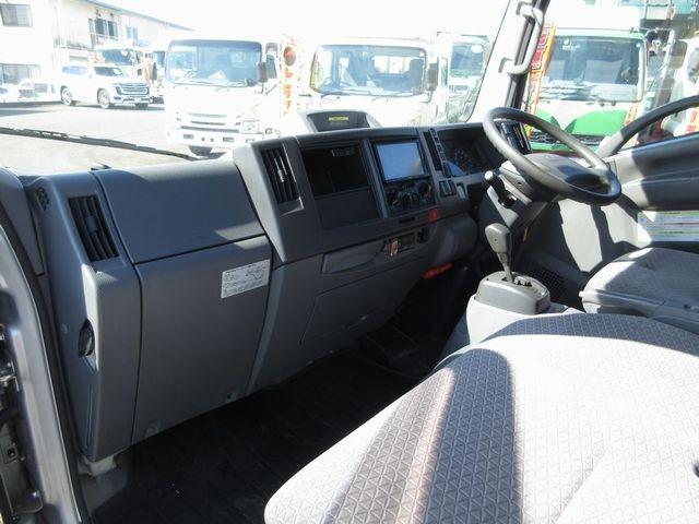 エルフトラック 　アルミバン　フルフラットロー　床板張り　左右サイドドア（スライド式）　ラッシングレール　内フック　ジョロダーレール　リヤドア４枚開き荷台内寸／長３３３０幅１６６０高１８２０（34枚目）