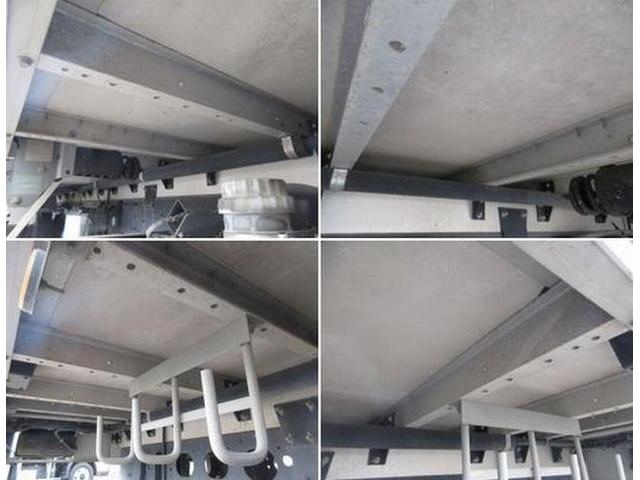 ファイター 　アルミウイング　床板張り　ラッシングレール２段　引出し式内フック５×２（27枚目）