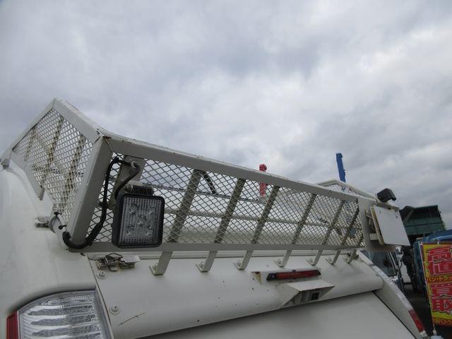 デュトロ 　新明和製プレス式パッカー車　容積５．４立米　積載３１５０ｋｇ　連続スイッチ　汚水タンクステンレス（14枚目）