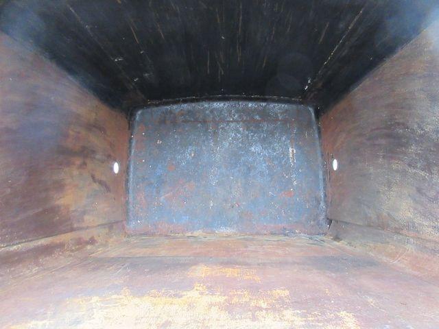 ヒノレンジャー 　上物新明和製回転板式パッカー車　容積６．４立米　汚水タンク付き　スペア吊り欠　連続切り替えスイッチ付き　緊急停止ボタン及び緊急停止スイッチ付き　オートマ　床後方鉄板２重張り（19枚目）