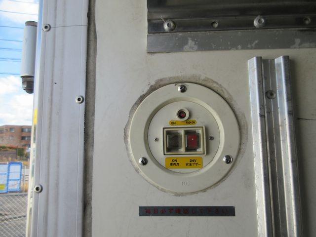 フォワード 　ワイドボデー　東プレ製　キーストン　エアサス　冷凍機型式ＸＶ４２ＬＯＣ‐Ｕ　製造番号Ｈ１７１６７３　上物年式２０１７年９月（22枚目）