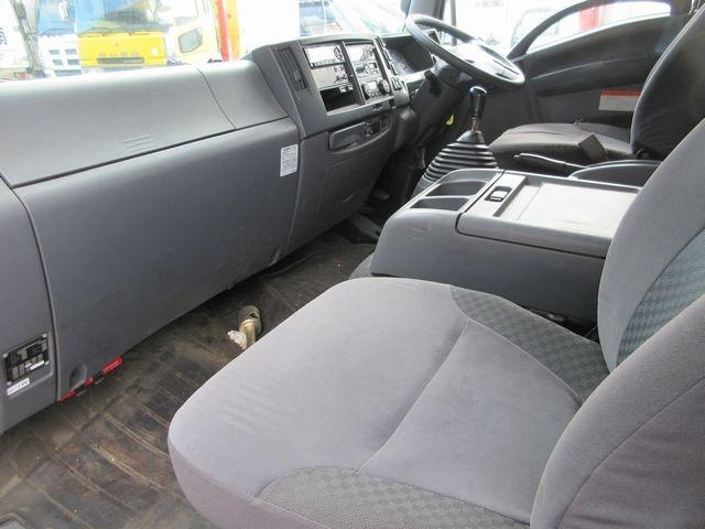 フォワード 　ワイドボデー　東プレ製　キーストン　エアサス　冷凍機型式ＸＶ４２ＬＯＣ‐Ｕ　製造番号Ｈ１７１６７３　上物年式２０１７年９月（34枚目）