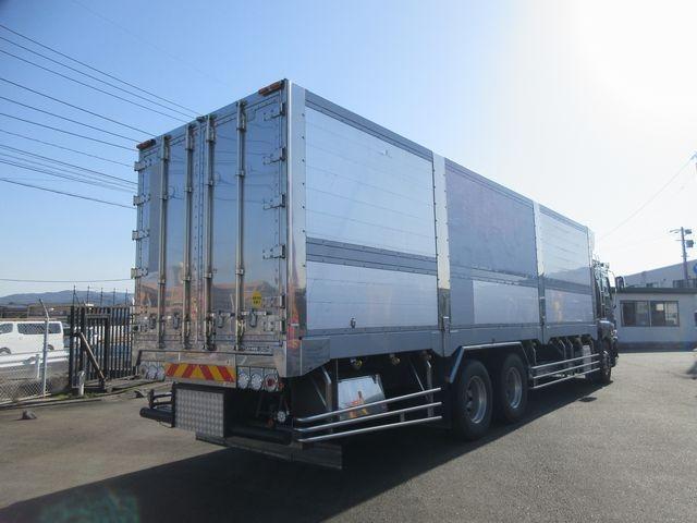 ギガ 　チップ運搬車　スライドデッキ　２５ｔ　リアダンパー付き　４００ＰＳ　喜多村製ボデー（２０１５年６月製造）新明和製スライドデッキ（製造年２０１５年５月）（2枚目）