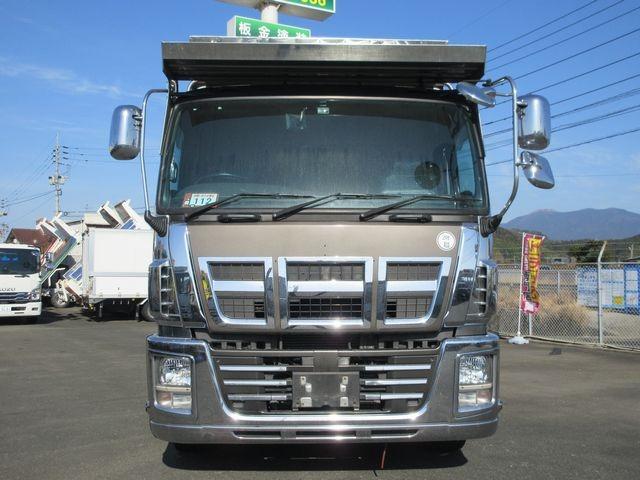 ギガ 　チップ運搬車　スライドデッキ　２５ｔ　リアダンパー付き　４００ＰＳ　喜多村製ボデー（２０１５年６月製造）新明和製スライドデッキ（製造年２０１５年５月）（5枚目）