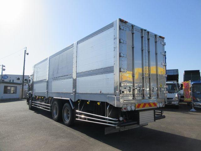 ギガ 　チップ運搬車　スライドデッキ　２５ｔ　リアダンパー付き　４００ＰＳ　喜多村製ボデー（２０１５年６月製造）新明和製スライドデッキ（製造年２０１５年５月）（8枚目）