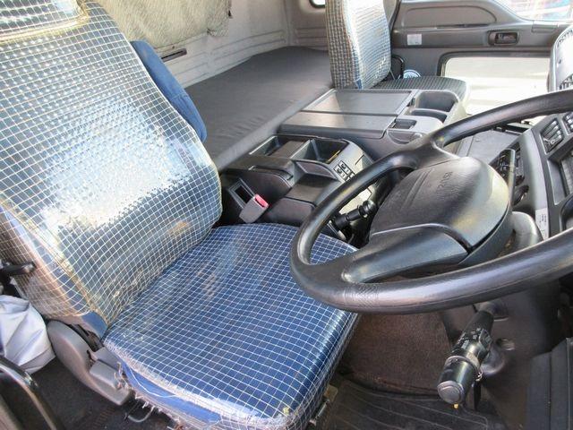 ギガ 　チップ運搬車　スライドデッキ　２５ｔ　リアダンパー付き　４００ＰＳ　喜多村製ボデー（２０１５年６月製造）新明和製スライドデッキ（製造年２０１５年５月）（34枚目）