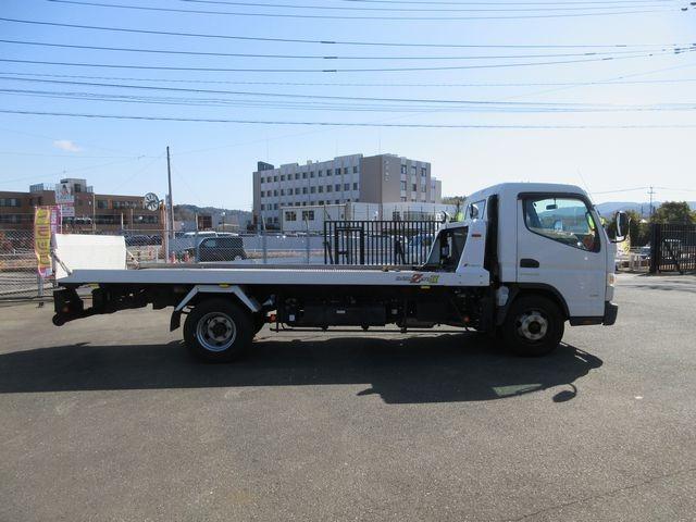 キャンター 農機具運搬仕様 ウインチ・ラジコン付き 極東開発フラトップZEROII テールゲート手動式(11枚目)