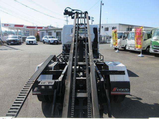 キャンター 農機具運搬仕様 ウインチ・ラジコン付き 極東開発フラトップZEROII テールゲート手動式(24枚目)