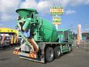 ギガ 　カヤバ工業　ＭＲ４４５０　ミキサー車ドラム容量８．７立米　混合容量４．４立米ロングシュート　電動ホッパーカバー（2枚目）