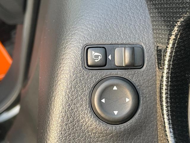 エクストレイル ２０ＸブラクエクストリーマＸエマージェンシブレーキＰ　４ＷＤ／全国対応保証付き／純正ナビ・ＴＶ／アラウンドビューモニター／ルーフレール／ＬＥＤヘッドランプ／ホワイトレタータイヤ／ＢＳＷ／オートリトラミラー／シートヒーター／衝突軽減Ｂ／車線逸脱／プッシュＳ（44枚目）