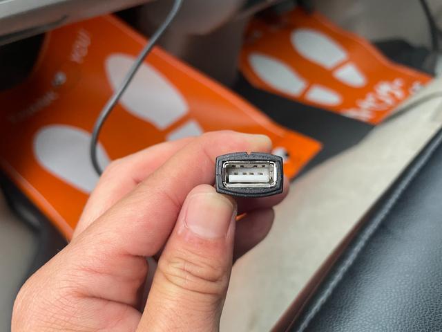 エブリイ ＰＣリミテッド　全国対応保証付き／４ＡＴ／ユーザー買取車／ディスプレイオーディオ／バックモニター／キーレスキー／革調シートカバー／社外ＬＥＤヘッドランプ／両側スライド／アルミホイール／電格ドアミラー／パワーウィンドウ（13枚目）