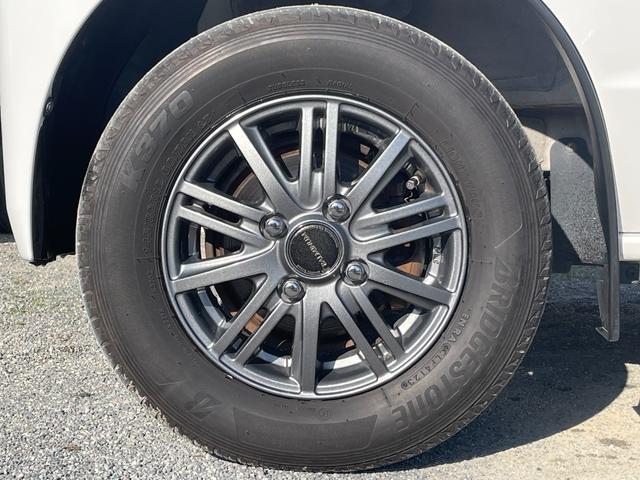 エブリイ ＰＣリミテッド　全国対応保証付き／４ＡＴ／ユーザー買取車／ディスプレイオーディオ／バックモニター／キーレスキー／革調シートカバー／社外ＬＥＤヘッドランプ／両側スライド／アルミホイール／電格ドアミラー／パワーウィンドウ（33枚目）