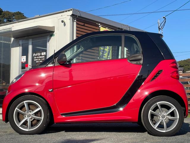 スマートフォーツークーペ ターボ 全国対応保証付き/ユーザー買取車/ナビ/TV/Bluetooth/バックモニター/ガラスルーフ/前後ドラレコ/HIDヘッドライト・フォグランプ/リアフォグランプ/ETC/アルミホイール/ハーフレザー(30枚目)