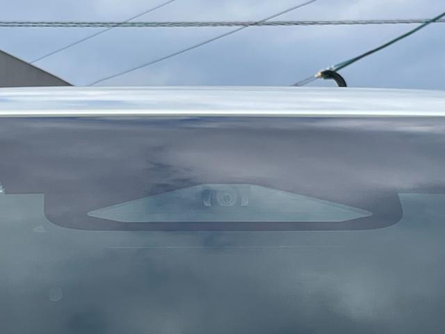 ヴェルファイア Z プレミア 登録済未使用車/ターボ8AT/ユニバーサルS/後席モニター/純正ナビ・TV/パノラミックビュー/ムーンルーフ/両側電動スライド/Pバックドア/Dインナーミラー/HUD/BSM/シートベンチレーション/(19枚目)