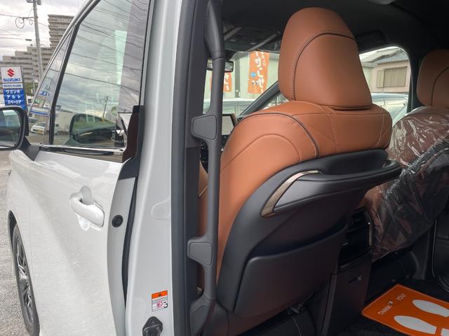 ヴェルファイア Z プレミア 登録済未使用車/ターボ8AT/ユニバーサルS/後席モニター/純正ナビ・TV/パノラミックビュー/ムーンルーフ/両側電動スライド/Pバックドア/Dインナーミラー/HUD/BSM/シートベンチレーション/(65枚目)