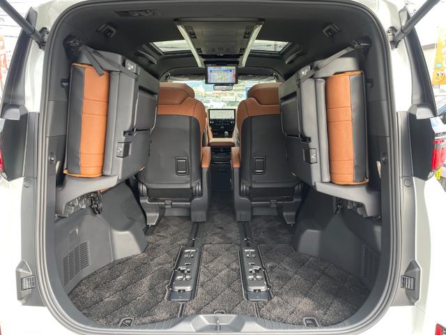 ヴェルファイア Z プレミア 登録済未使用車/ターボ8AT/ユニバーサルS/後席モニター/純正ナビ・TV/パノラミックビュー/ムーンルーフ/両側電動スライド/Pバックドア/Dインナーミラー/HUD/BSM/シートベンチレーション/(70枚目)