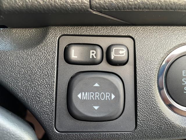 �f�ڂ��Ă���摜�ŋC�ɂȂ鎖�₲���₪�������܂����炨�C�y�ɂ��d�b��������O�X�Q�|�S�O�W�|�Q�T�U�O��