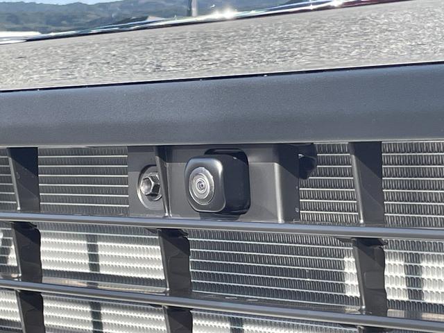 �t�����g�J�����ł��B�S�̃J�����őS���͂̉f�����쐬���܂���