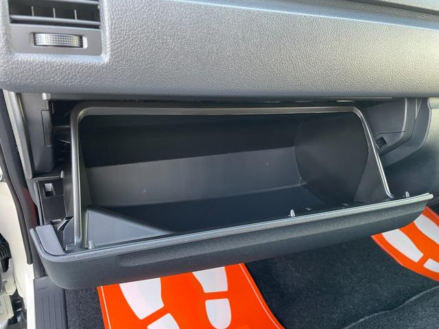 �O���[�u�{�b�N�X���傫���Ďg���₷���ł���