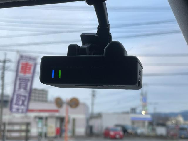 ムーヴキャンバス Ｘメイクアップリミテッド　ＳＡＩＩＩ　全国対応保証付き／１オーナー／ナビ・ＴＶ／全周囲モニター／両側パワースライドドア／ナビ連動ドラレコ／Ｂｌｕｅｔｏｏｔｈ／ＬＥＤフォグ／衝突軽減Ｂ／車線逸脱／踏み間違い／プッシュＳ／スマートキー／ＥＴＣ（15枚目）