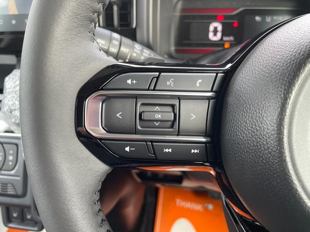 スペーシアカスタム ハイブリッドXSターボ 届出済未使用車/全国対応保証付き/純正9インチナビ・TV/スズキコネクト対応通信機装着車/全周囲モニター/Bluetooth/両側パワースライド/LEDヘッド/シート・ステアリングヒーター/HUD/(19枚目)