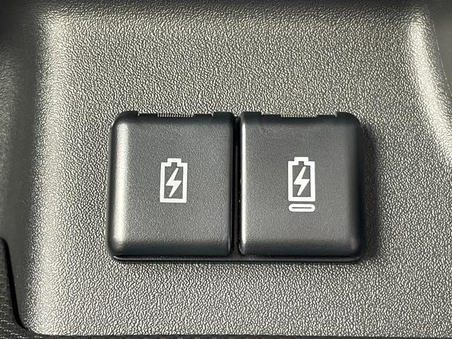 スペーシアカスタム ハイブリッドXSターボ 届出済未使用車/全国対応保証付き/純正9インチナビ・TV/スズキコネクト対応通信機装着車/全周囲モニター/Bluetooth/両側パワースライド/LEDヘッド/シート・ステアリングヒーター/HUD/(32枚目)