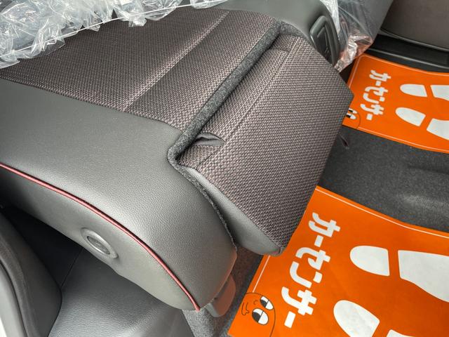 スペーシアカスタム ハイブリッドXSターボ 届出済未使用車/全国対応保証付き/純正9インチナビ・TV/スズキコネクト対応通信機装着車/全周囲モニター/Bluetooth/両側パワースライド/LEDヘッド/シート・ステアリングヒーター/HUD/(36枚目)