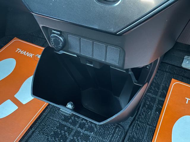 タンク Ｇ－Ｔ　ターボ車　全国対応保証付き／ナビ／バックモニター／両側電動スライド／Ｂｌｕｅｔｏｏｔｈ／クルコン／オートマチックハイビーム／衝突被害軽減Ｂ／車線逸脱警報／踏み間違い防止／プッシュスタート／スマートキー／ＥＴＣ／（47枚目）