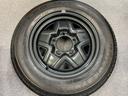 スペアタイヤもキレイな状態で残っております☆取付ブラケットやカバーもございます☆