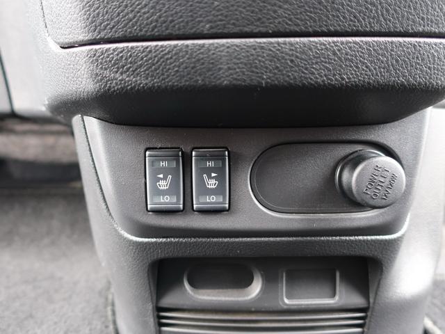 セレナ 20X S-ハイブリッドアドバンスドセーフティパック ドライブレコーダー/アラウンドビューモニター/ETC/ナビ・フルセグTV/シートヒーター/3列シート/8人乗り/CD・DVD再生/両側電動スライドドア/LEDヘッドランプ/スマートキー/後席モニタ(17枚目)