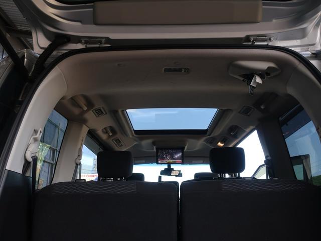 セレナ 20X S-ハイブリッドアドバンスドセーフティパック ドライブレコーダー/アラウンドビューモニター/ETC/ナビ・フルセグTV/シートヒーター/3列シート/8人乗り/CD・DVD再生/両側電動スライドドア/LEDヘッドランプ/スマートキー/後席モニタ(23枚目)