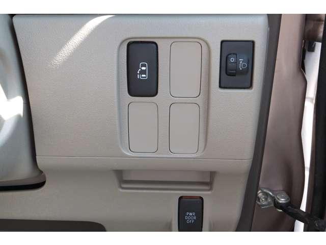 X 保証付 禁煙車 スマートキー 純正CDオーディオ 電動スライドドア フルフラットシート 盗難防止装置 ベンチシート 電動格納ミラー 整備点検記録簿(16枚目)