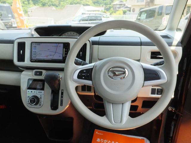 ムーヴキャンバス Ｇメイクアップ　ＳＡＩＩＩ　／衝突被害軽減ブレーキ／アクセル踏み間違い防止／車線逸脱警報／両側電動スライドドア／ストラーダナビ／フルセグＴＶ／バックカメラ／スマートキー２個／禁煙車／サイドエアバッグ／ＤＶＤ再生（4枚目）