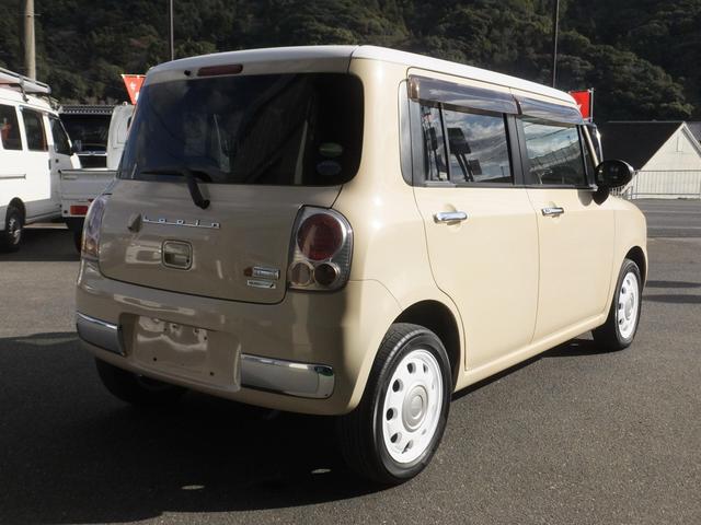 アルトラパンショコラ Ｘ　純正ナビ／ワンセグＴＶ／バックカメラ／純正レザー調シート／スマートキー／プッシュスタート／禁煙車／整備手帳／取扱説明書（6枚目）