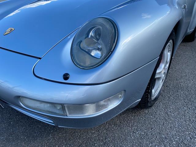 ９１１カレラ　タルガ　ティプトロニックＳ／ＭＩＺＷＡ正規輸入車／後期型バリオラムＥＧ／屋内保管車／取説・整備手帳／純正キー２本／キーレス２本／禁煙車／リトロニック／電動黒革シート／屋内保管車(8枚目)