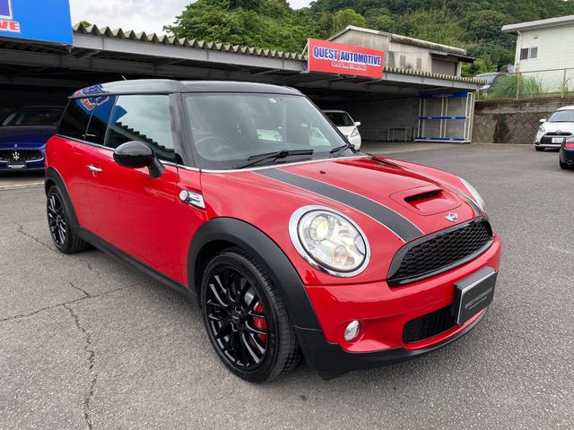 ｍｉｎｉ ｍｉｎｉ ジョンクーパーワークス クラブマン ６速ｍｔ フルセグｔｖ ナビ １７ａｗ ｊｃｗピアノブラックｆグリル ｌｅｄフォグｋｉｔ ｄｉｘｃｅｌブレーキ ディスクｋｉｔ ａｌｌ ｎｅｗパーツ ワンオーナー 禁煙車 取説 整備手帳 長崎県 ジョン